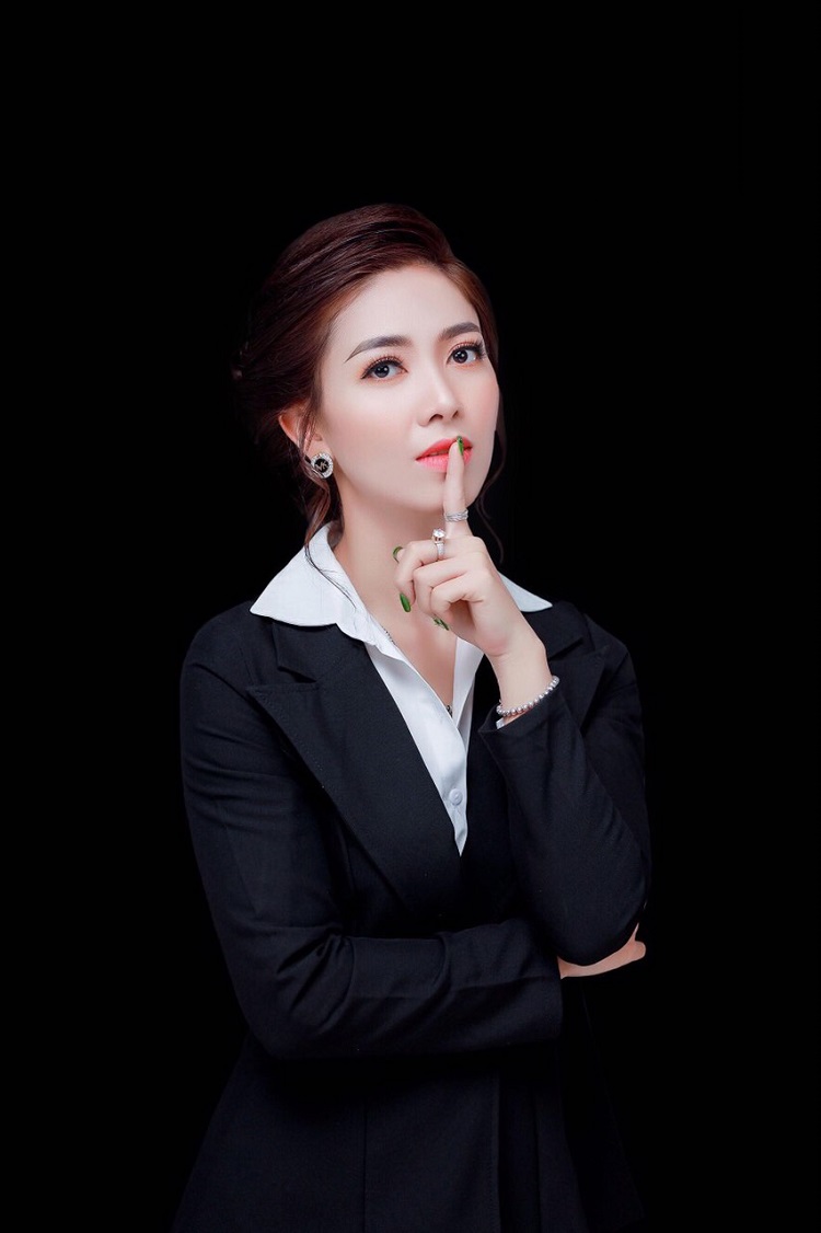 Huỳnh Anh MQSKIN - Phụ nữ độc lập, tự chủ là phụ nữ xinh đẹp và ...